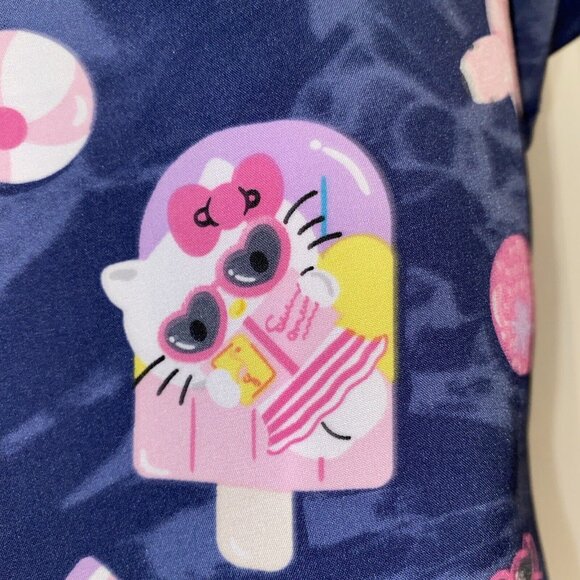 Hello Kitty by Sanrio Ladies Scrub Top Shirt Summer Beach Pool Theme Size Small - Picture 10 of 15